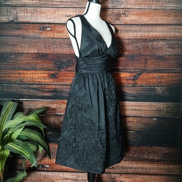 Davids Bridal Dress 10 Black Formal Halter Cross Back Full Embellished - Picture 8 of 10